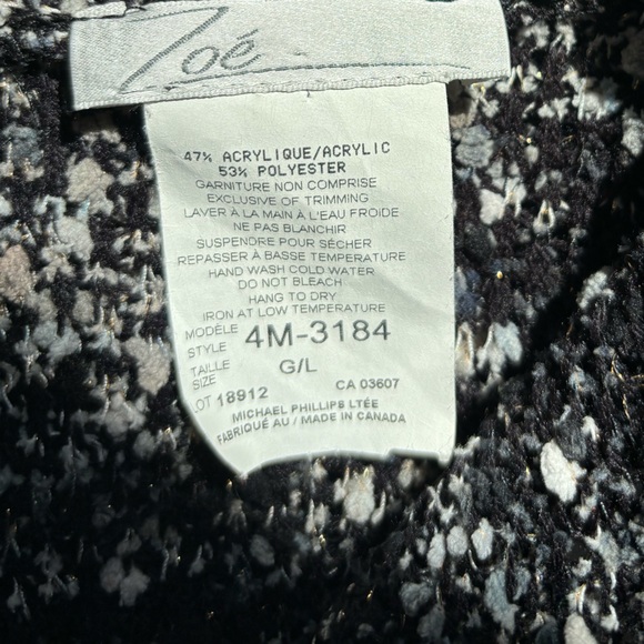 Zoe Unique Knitted Black and Gray Long Vest with Unique Front Closer Size L - Picture 8 of 9